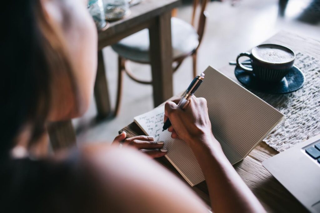 Dear Abby: I’ve only met my biological dad twice — should I send him a Father’s Day card?