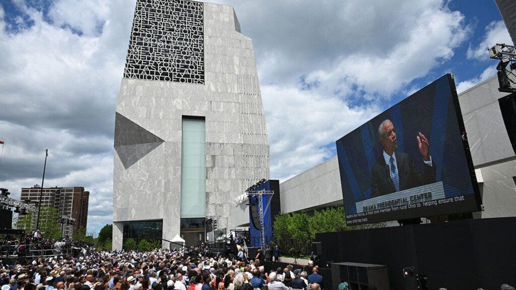 Obama Center's opening ceremony ridiculed for far-left ritual before star-studded show