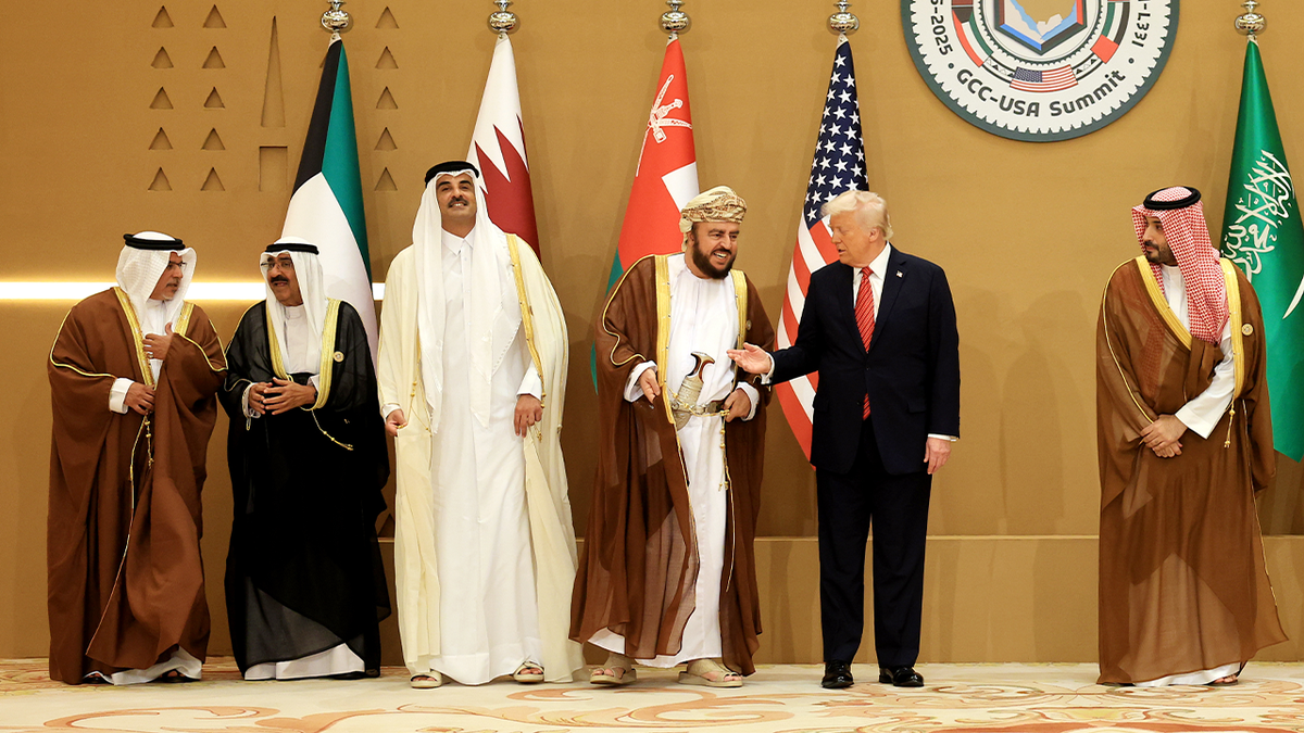 U.S. President Donald Trump and Saudi Crown Prince Mohammed bin Salman posing with leaders at GCC summit