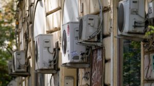 Brussels supports air conditioning—but not as the main answer