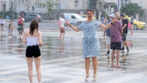Extreme weather and conscious tourism: How travel is changing in 2026