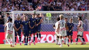 Team USA keeps World Cup dreams alive but loses star player and more top headlines