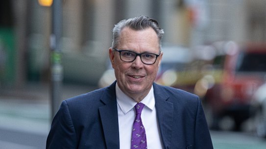 John Dewar didn’t anticipate a problem separating his engagement as interim Vice-Chancellor from other KordaMentha engagement, he told the ICAC. 