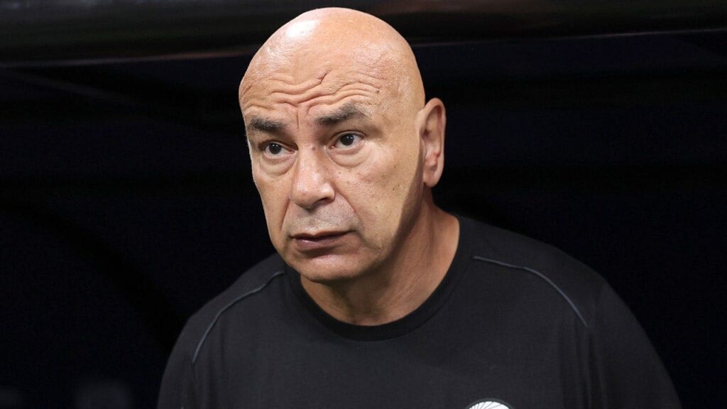 Egyptian players, coaches complain about controversial calls in loss to Argentina: 'Rigged game'