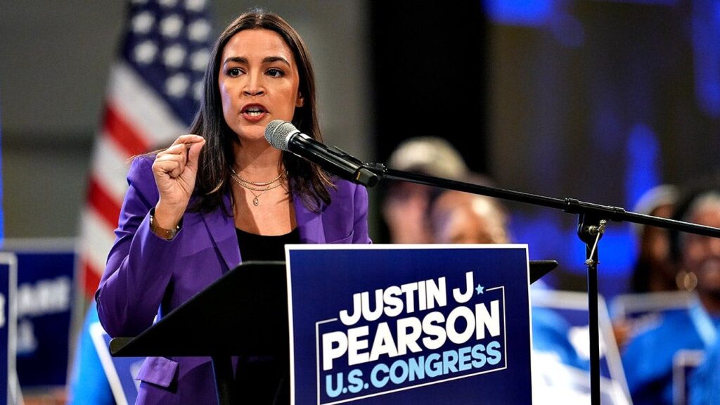 AOC accused of putting on new accent during Memphis rally: 'Going full Kamala'
