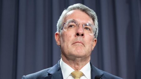 Mark Dreyfus proposes protest laws to protect Australians Jewish schools and synagogues