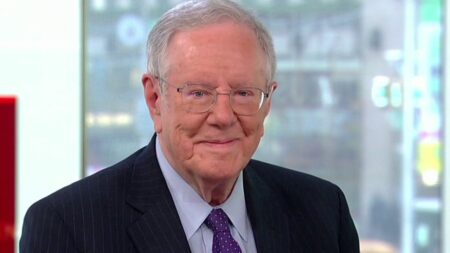 Steve Forbes urges Trump to keep the Strait of Hormuz open at all costs