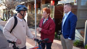 Pauline Hanson vows to put Labor and Greens last, suggests preference deal with WA Liberals