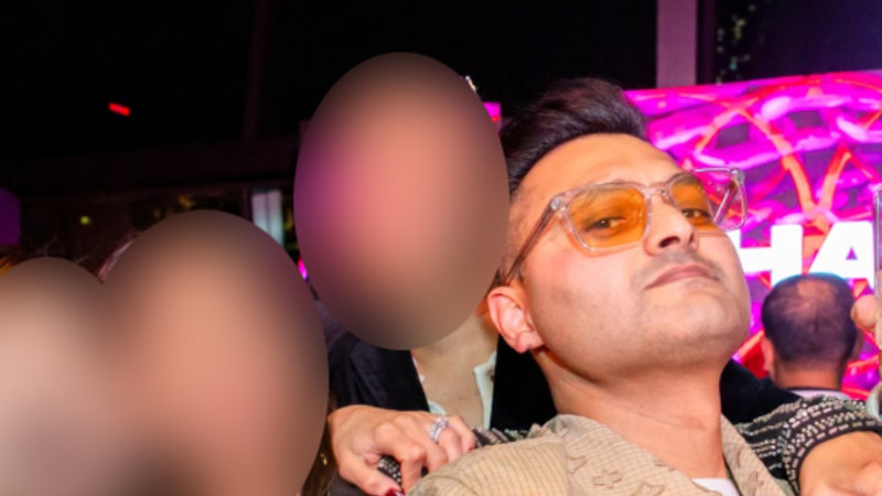 Toorak businessman faces court over sale of 900 swords and connection to real estate syndicate