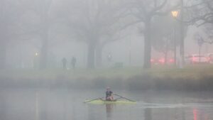 Fog could linger until midday in parts of Melbourne