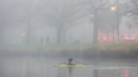 Fog could linger until midday in parts of Melbourne
