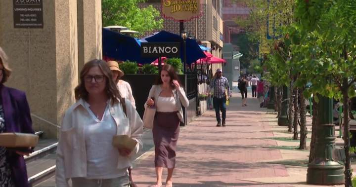 Edmonton city council faces urgent call to address downtown business closures