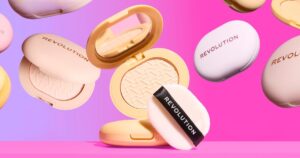 This $10 Blurring Powder Is the Secret to a Flawless Makeup Look — And It Hydrates Skin, Too