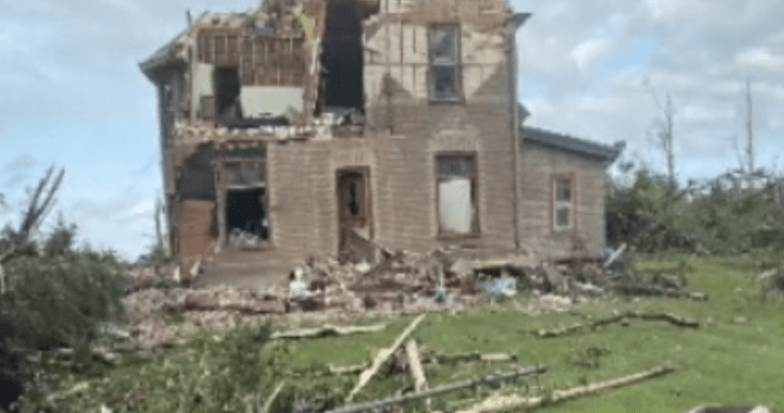Heat wave fuels record-tying 10 tornadoes in Saskatchewan