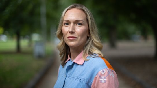 Mum-of-two Jess Armstrong was 35 when she was diagnosed wih breast cancer.