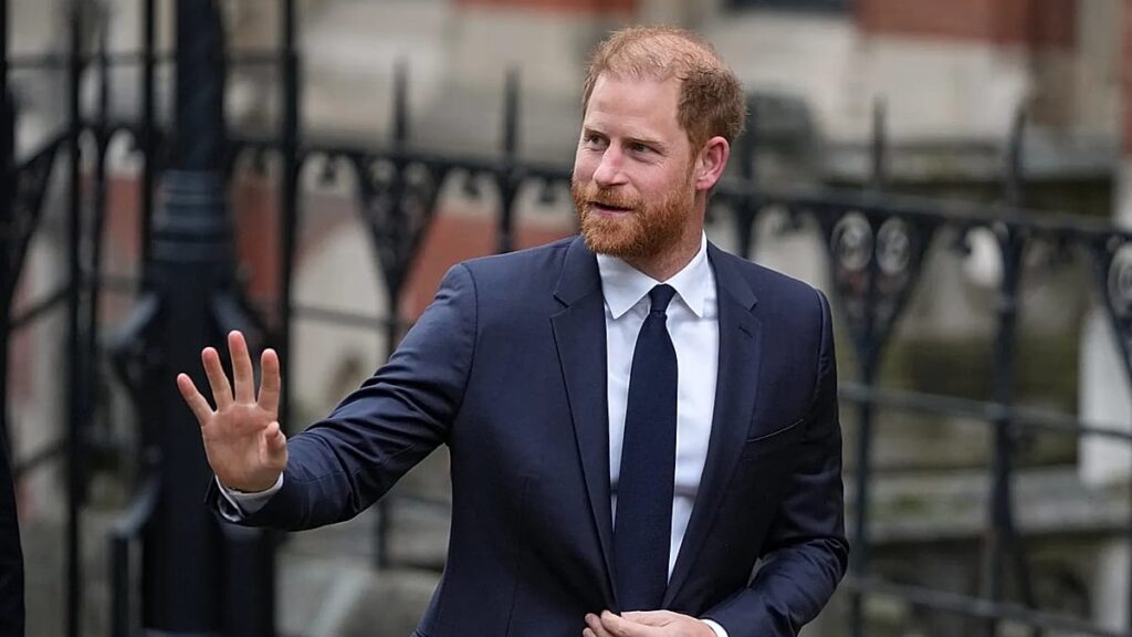 Harry returns to UK as hefty Daily Mail legal bill lands