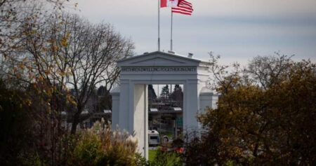 Bellingham, Wash. businesses say continued decline in Canadian visitors damaging