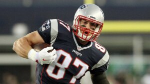 Patriots legend Rob Gronkowski reveals the impact politics has on locker room dynamics