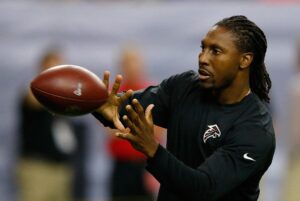 Roddy White questions 49ers’ handling of Brandon Aiyuk as receiver's future in San Francisco remains unclear