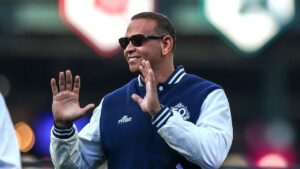 Alex Rodriguez defends Dodgers' spending spree as likely lockout gets closer: 'I think it's great'