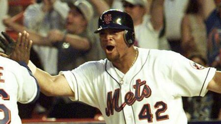 Butch Huskey, one of the last MLB players to wear Jackie Robinson's famed number 42, dies at 54