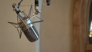 Music industry fends off flood of AI music 'stealing' the charts
