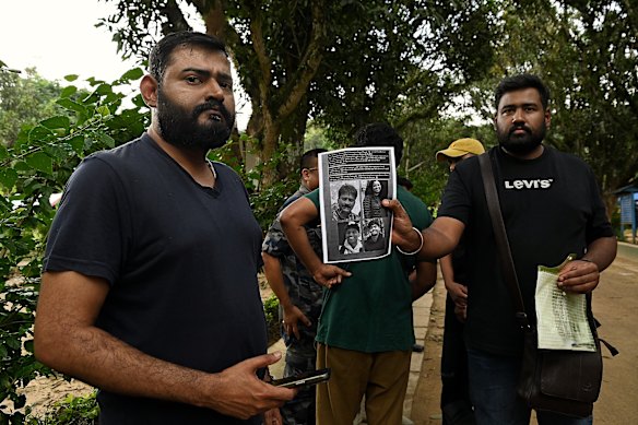 Relatives arrive in a remote area to search for the missing Iyer family.