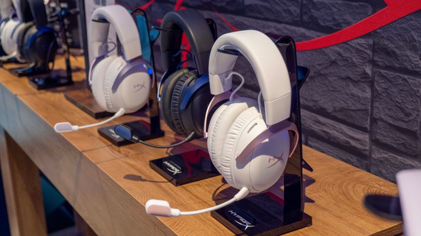 Old HyperX headset models -- the Cloud 3 and Cloud 3 S -- shown off with their new accent colors.