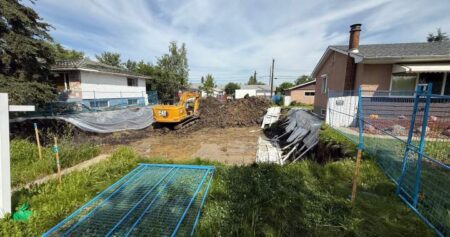 Edmonton homeowners frustrated as their properties erode into infill excavations