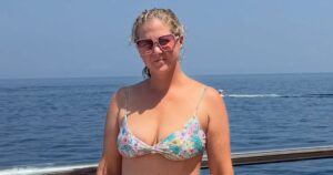 Amy Schumer Shows Off Her GLP-1 Weight Loss Progress in Bikini: ‘No Filter As Per Ushe’