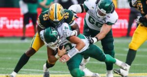 Stevens helps Riders edge West-leading Elks 28-26