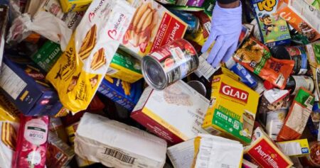Sewer pipe failure forces Toronto food bank to close