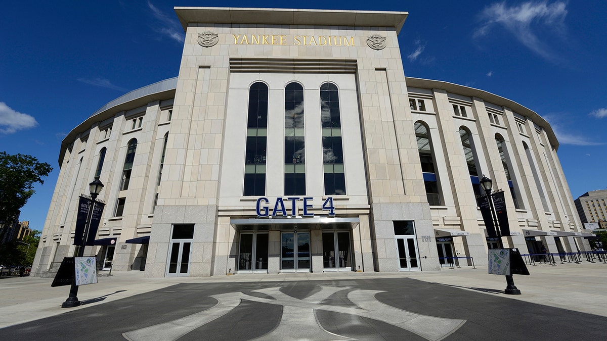 Exterior view of Yankee Stadium
