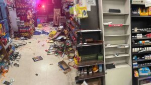 40 looters ransack family-run California business during massive street takeover