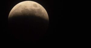 Partial lunar eclipse will be visible across parts of Canadian skies soon