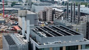 EU moves to curb data centre energy and water use