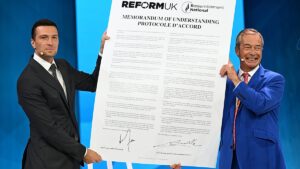 Bardella signs pact with Nigel Farage to stop small boat crossings