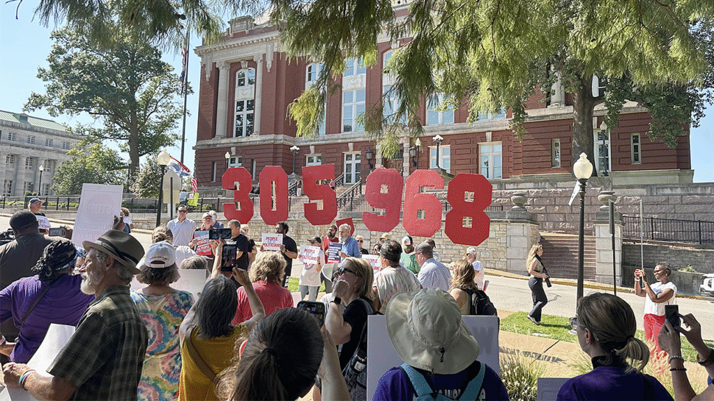 Missouri high court blocks GOP-backed congressional maps ahead of midterms, Trump blasts 'ridiculous' ruling
