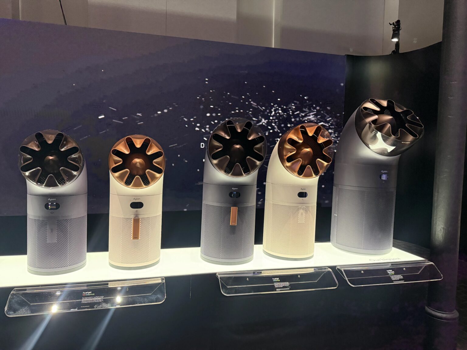 Dyson’s Huge Pipe-Like Air Purifier Moves Like a Dune Sandworm and Blows Air Across the Room