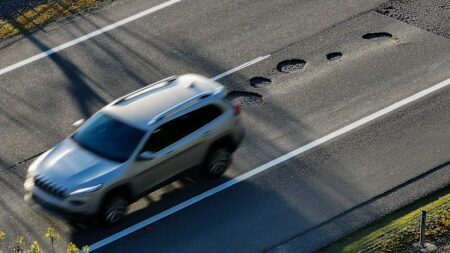 Almost half of Victoria’s roads in poor condition, as decline outpaces repairs