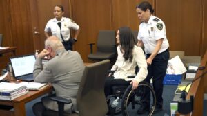 Juror who blocked Lindsay Clancy verdict disputes fellow jurors' claims: report