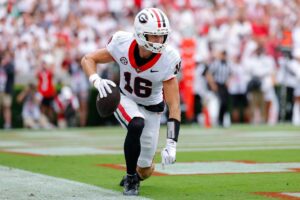 Georgia WR Has Bizarre Incentive Built Into NIL Deal