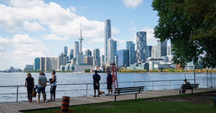 Toronto Area home sales down 2% in August, prices dip below $1M: board