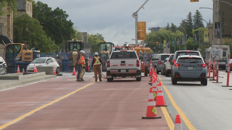 Saskatoon construction snarls commutes for USask students, hospital staff