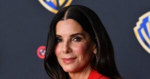 I Don’t Usually Like Plaid Shirts, but Sandra Bullock’s Rich-Girl Version Is Making Me Reconsider