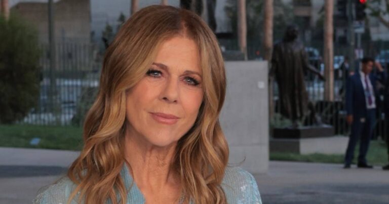 Rita Wilson, 69, Poses Topless, Shows Off Huge Back Tattoo That Resembles Her Son Chet Hanks’ Tattoo