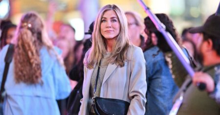 Love Jennifer Aniston’s Japanese Manicure? Get Her Healthy Nail Look With This $30 Amazon Kit