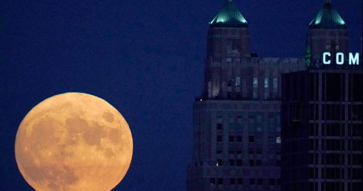 Ready for the harvest moon this weekend? Here’s what you’ll see in the sky