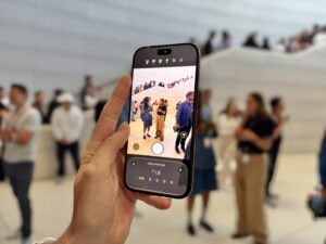 I Tried the iPhone 18 Pro’s New Deluxe Camera and Shot Photos With Starbursts