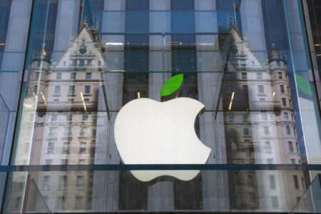 Apple’s 20th Anniversary iPhone 20 Pro May Arrive as a Seamless Slab of Glass